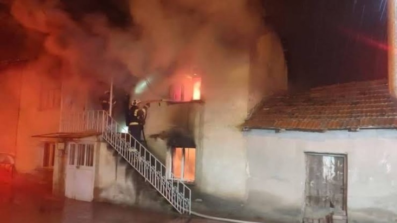 ÇİNE'DE DAMAT KAYINVALİDESİNİN EVİNİ KUNDAKLADI İDDİASI İLE GÖZALTINA ALINDI